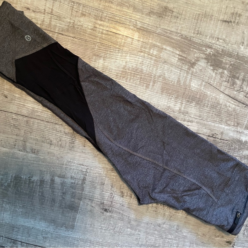 Lululemon Athletica Charcoal and Black Leggings